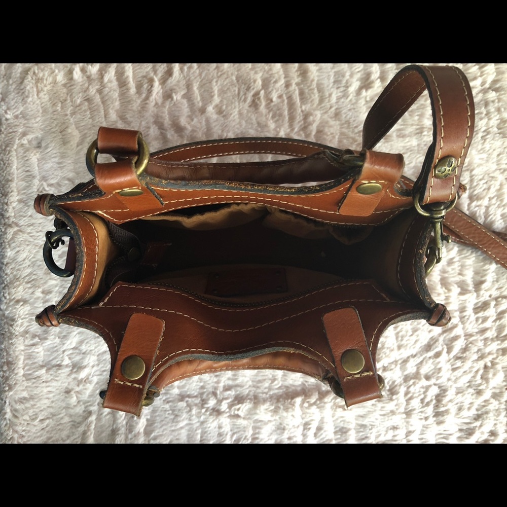 Patricia Nash pocketbook.